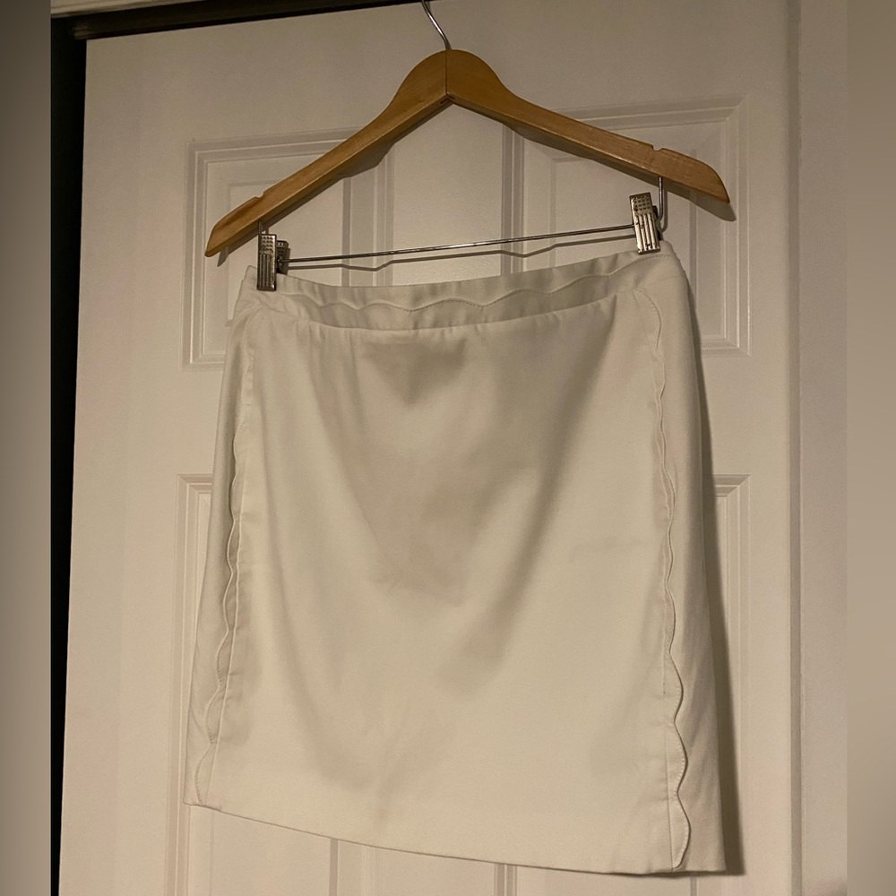 Banana Republic Scalloped Mini Skirt Size 10